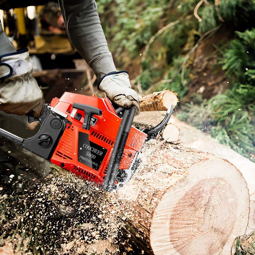 10 Best Homeowner Chainsaws Reviews & Buyer's Guide 2021