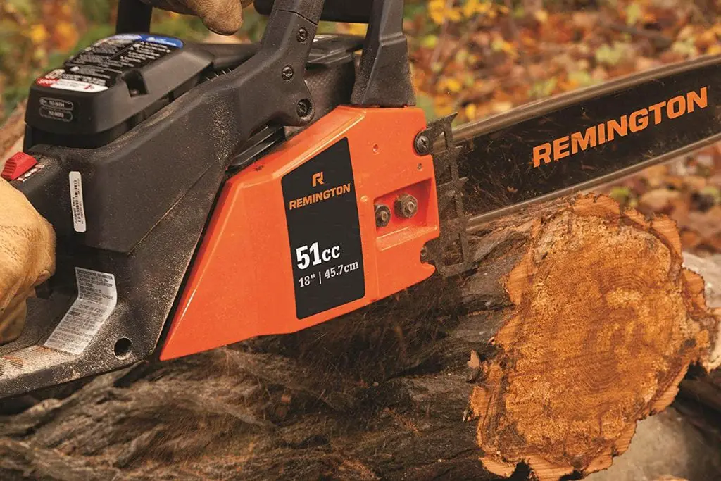 Best Chainsaw Gas: How to Choose the Right Tool - ElectroGardenTools