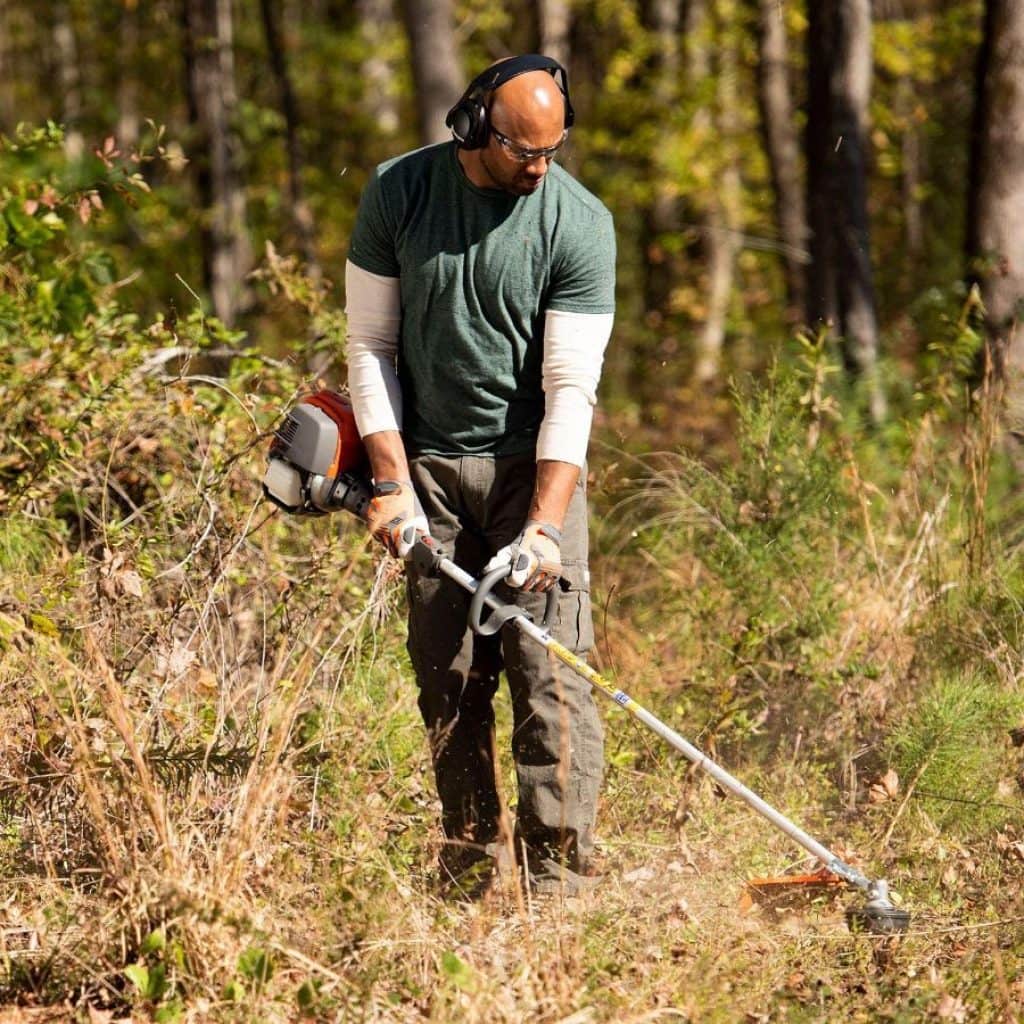 Husqvarna 324 cutting - photo 1