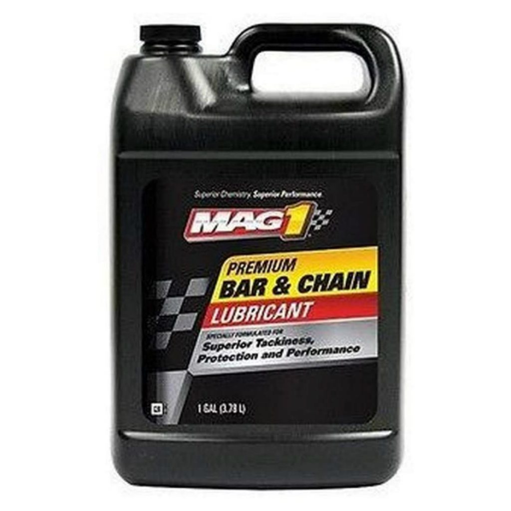 Top 6 Best Chainsaw Oil Reviews and Purchase Guide 2024