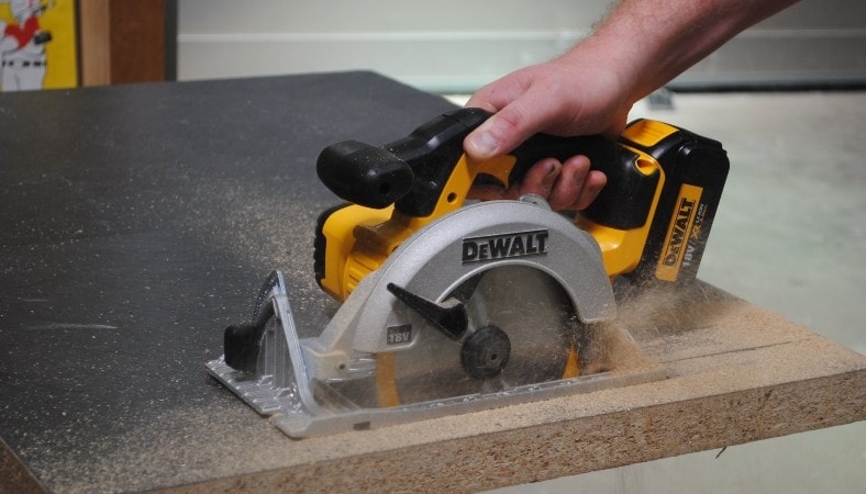 circular saw at work