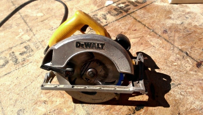 dewalt circular saw