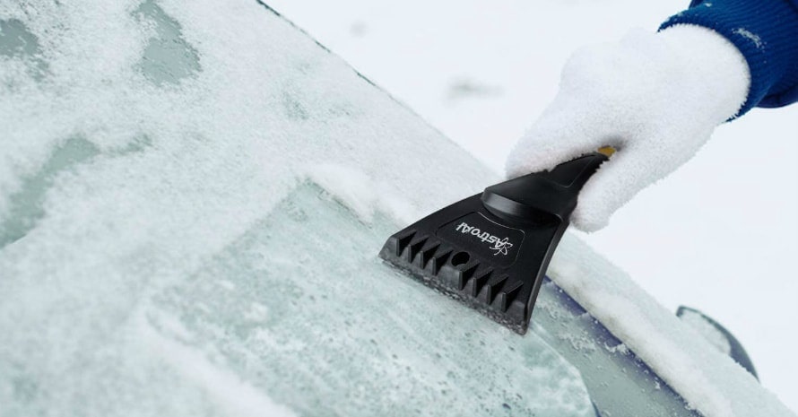 AstroAI Snow Brush and Detachable