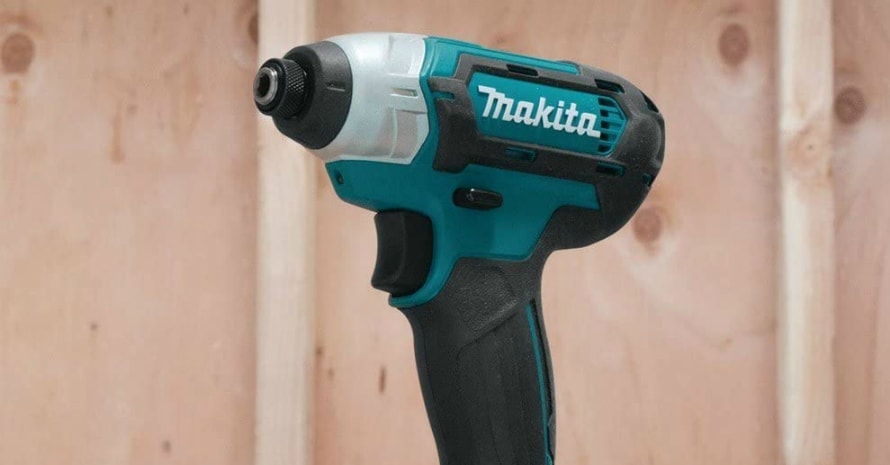 Makita DT03R1 12V CXT Max Driver Kit