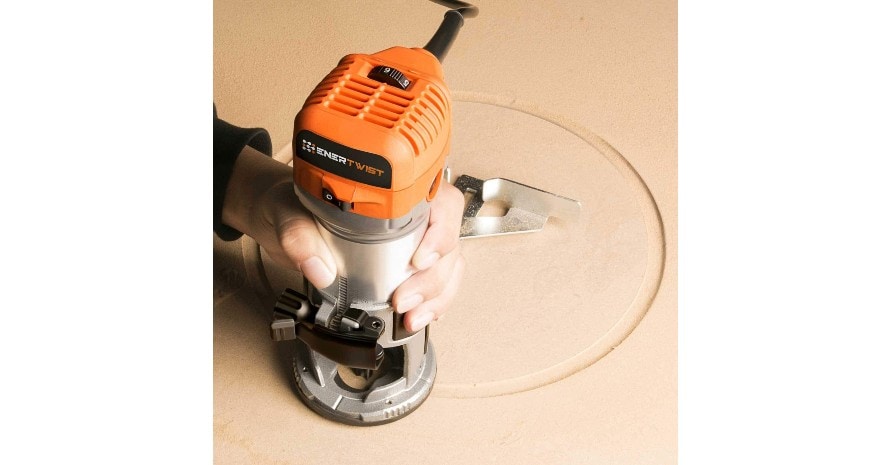 Enertwist Compact Router Tool at work