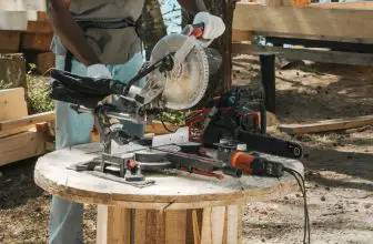 Types of mitre saws