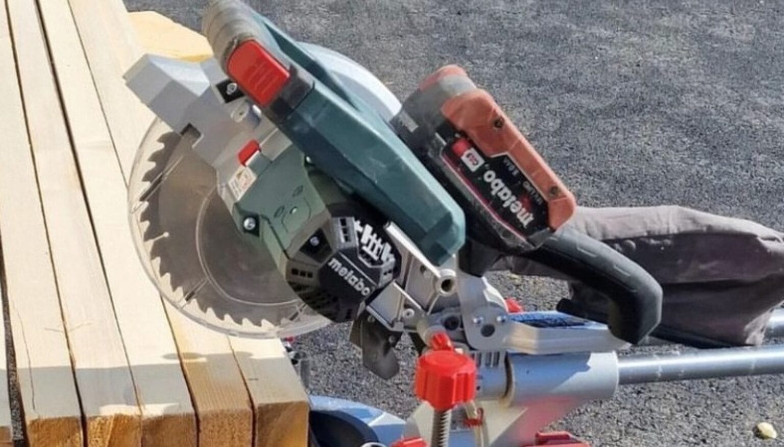 Aluminum Cutting Miter Saw Complete Guide 2024