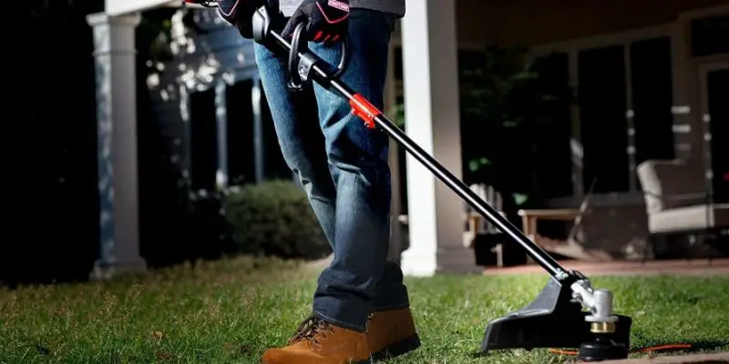 Best Gas Weed Trimmer: Top 7 Models and Guide