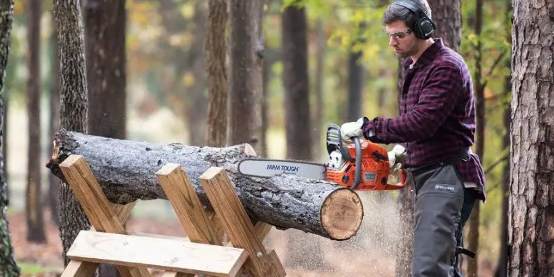 Best 20-inch Chainsaw Reviews & Buying Guide