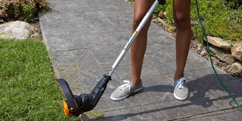 How to Use a String Trimmer? – A Complete Guide for Beginners