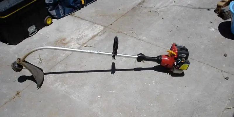What Is a String Trimmer and How to Use One?